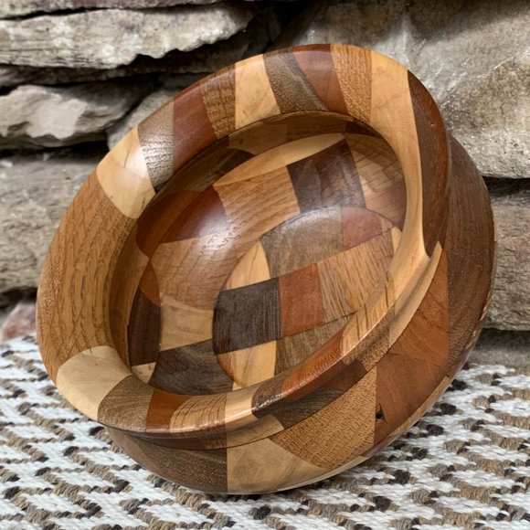 Wood Segmented Hand Crafted Bowl Artisan Signed - Picture 4 of 6